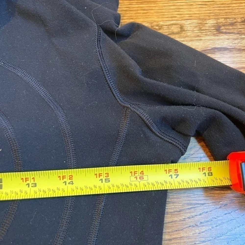 LULULEMON Vintage Define zip up jacket with hood black size 6